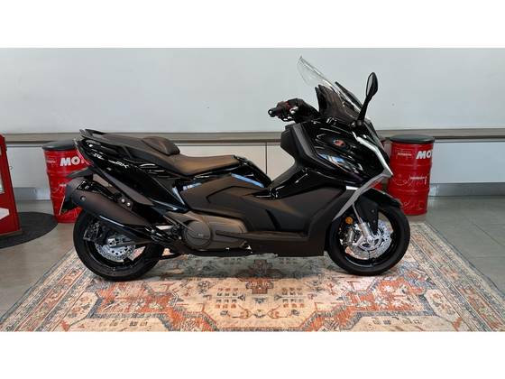 KYMCO AK 550i 